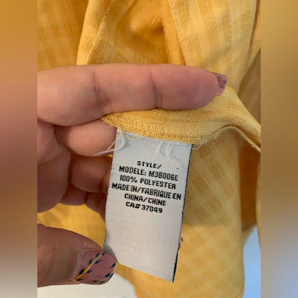 Yellow blouse - Picture 4 of 10